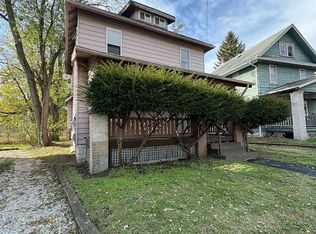 1450 League St, Akron, OH 44305