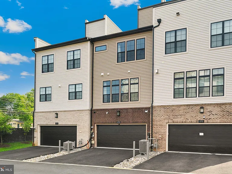 1773 Violet Ridge Pl — Photo 22