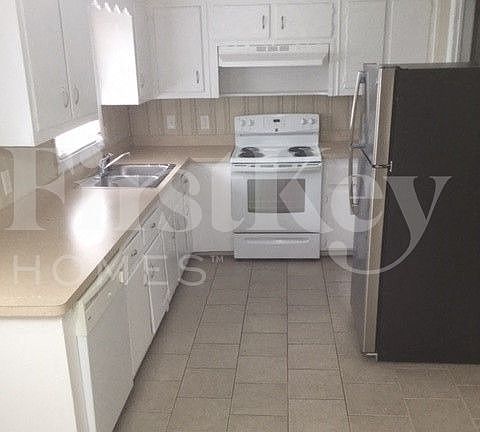 4th image of 1843 Wee Kirk Rd SE