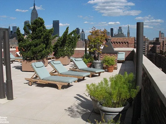 Rented by Brown Harris Stevens | media 15