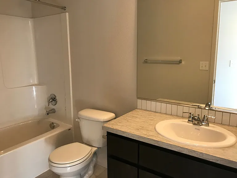 3616 NE Kingbird St — Photo 20