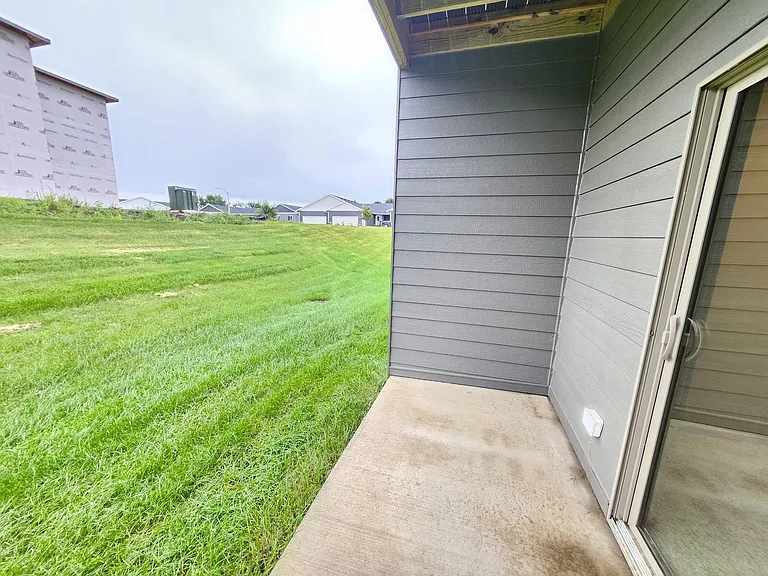 Home - Field Apartments I — Photo 118