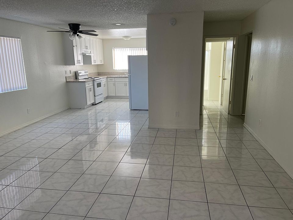 1st image of 351 S Lincoln Ave S