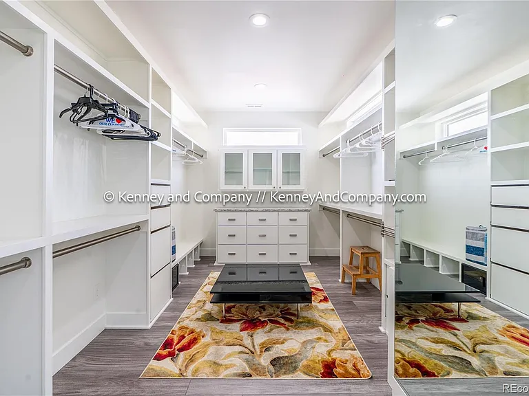 6438 Farthing Dr — Photo 24