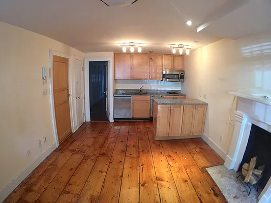 Rented by Newcastle Realty Services | media 28