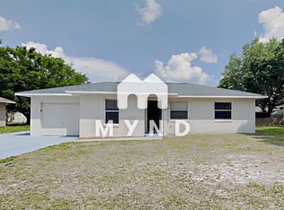 5449 Genevieve Cir, Zephyrhills, FL 33542