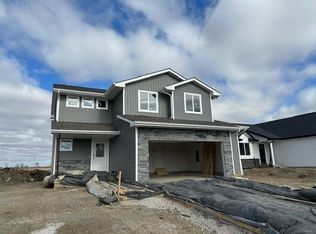 1465 Locust St, Waukee, IA 50263