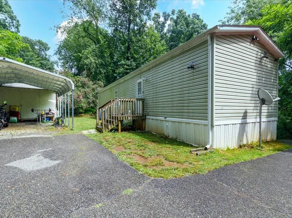 317 Timberline Trl, Vinton, VA 24179