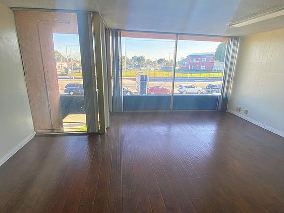 3rd image of 3516 Martin Luther King Blvd #7