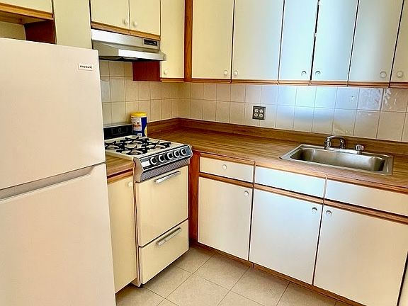 5th image of 44 W 88th St #66