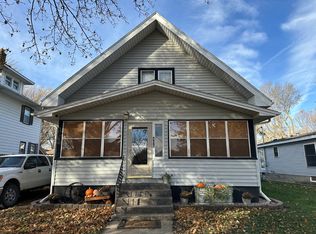 404 S Main St, Odebolt, IA 51458