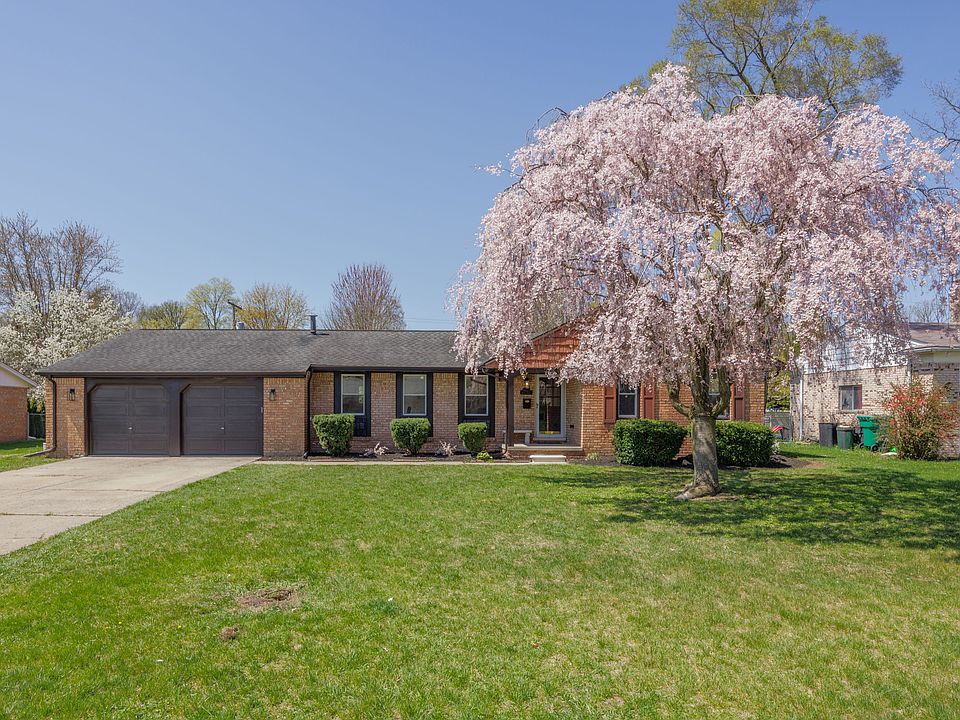 1st image of 46123 Hecker Dr