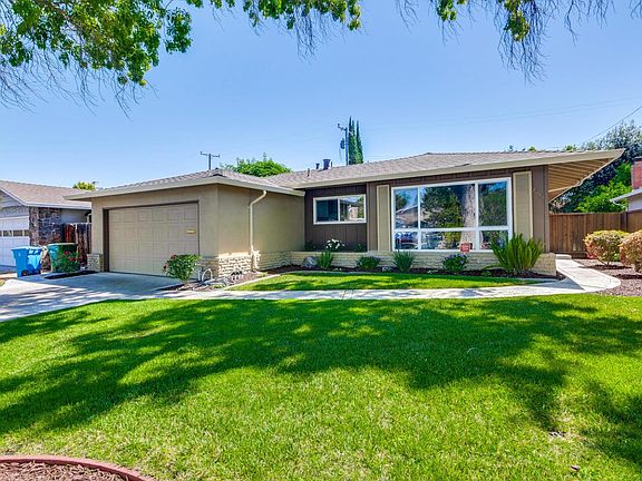 3rd image of 2089 Fordham Dr