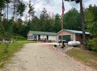 N17553 Schultz Ln, Pembine, WI 54156