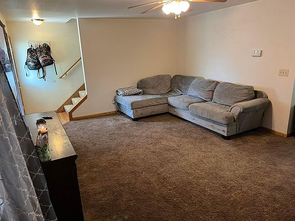4th image of 5024 Nelson Dr