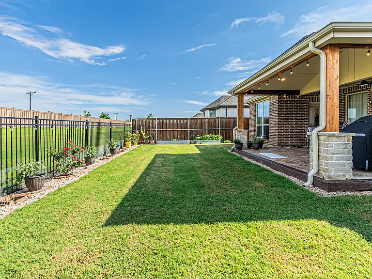 3508 Crescent Ln — Photo 39