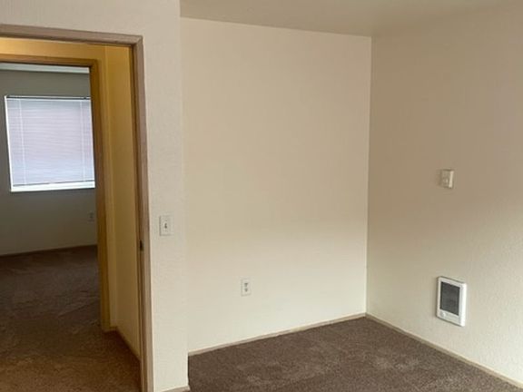 2nd image of 50 NE 1st St #400-02