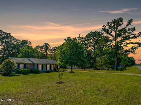 318 Apollo Drive, Wilmington, NC 28405