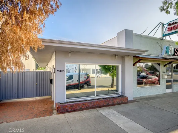 2304 W Burbank Blvd, Burbank, CA 91506