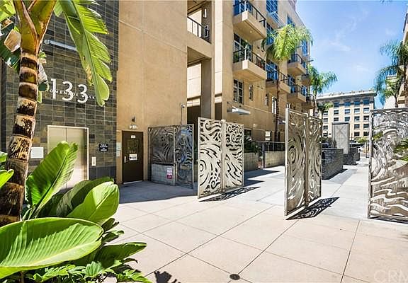 2nd image of 133 The Promenade N Unit 107