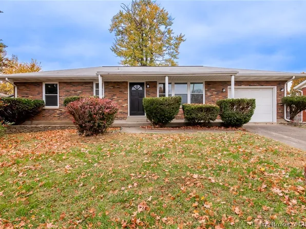 747 Parkwood Drive, Clarksville, IN 47129