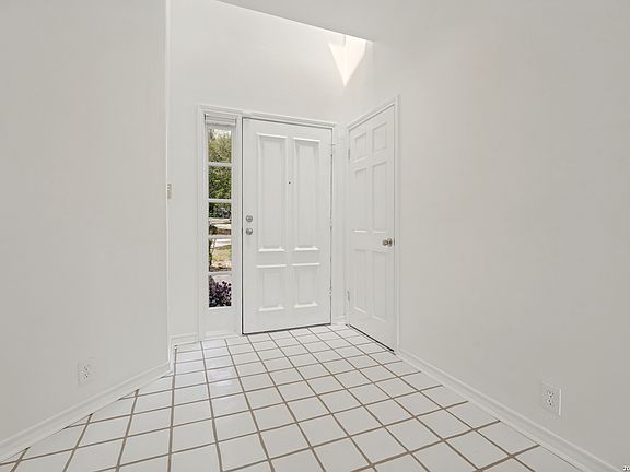 4th image of 27 Villa Jardin