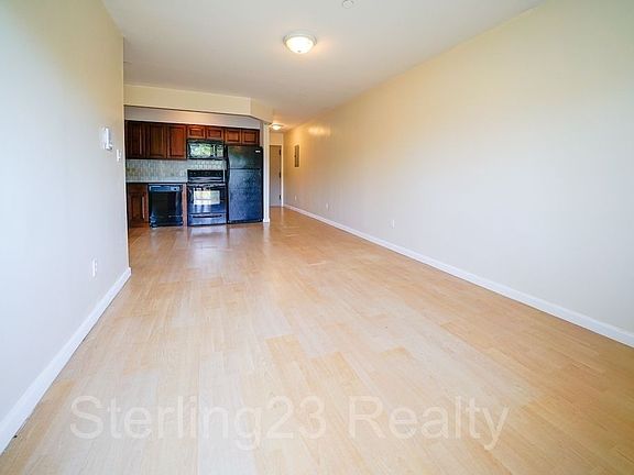 5th image of 27-16 12th St #4D