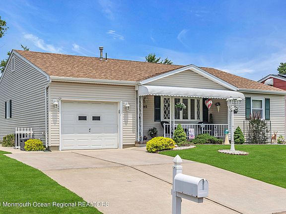 4th image of 142 Northumberland Drive