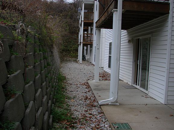 3rd image of 10 Eagle Rock Cv Unit 103