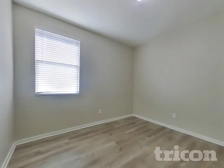 14366 S Pershing St — Photo 10