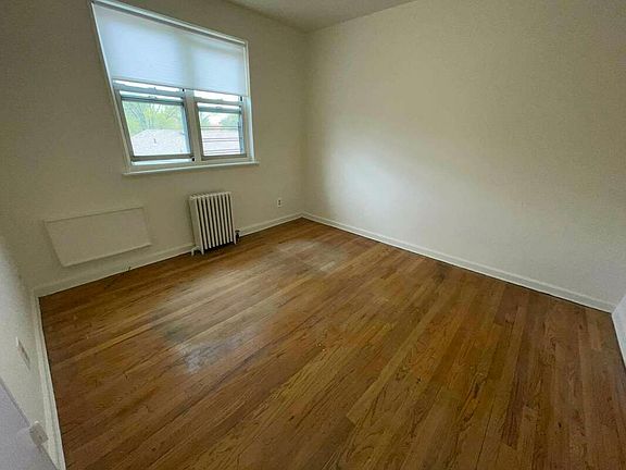 4th image of 6715 214th St