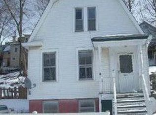 1564 2nd St, Rensselaer, NY 12144