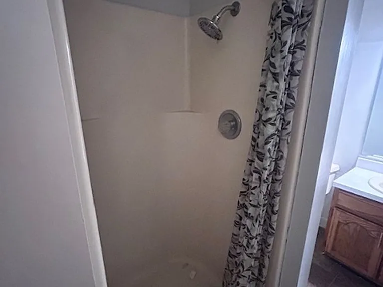 2009 Westwood A Papi Investments Gln — Photo 23