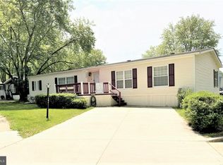 194 Edward Ln, Lothian, MD 20711