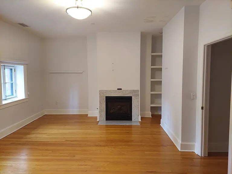 1519 Spruce St #4 — Photo 7
