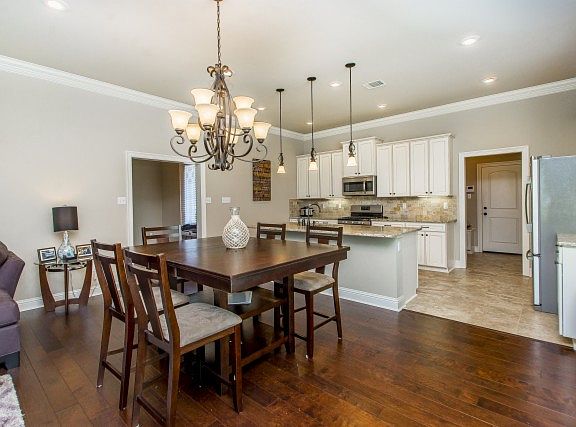 4th image of 18074 Old Reserve Dr