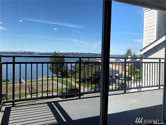 4th image of 10104 NE 60th St APT 118
