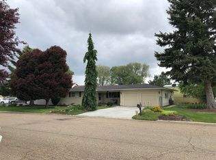 1015 W Hudson Ave, Nampa, ID 83651