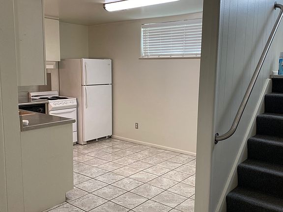4th image of 5634 N Meridian Ave