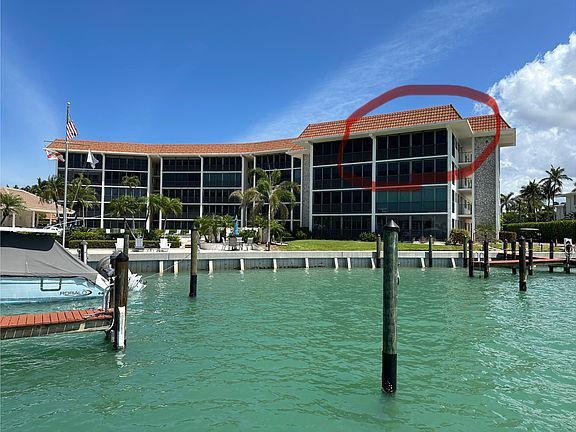 2nd image of 222 Harbour Dr APT 400