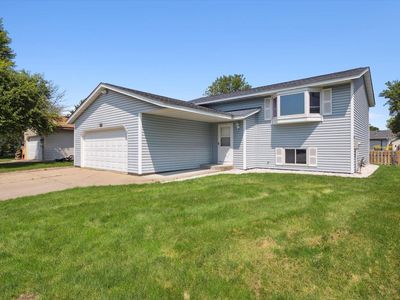 5107 Upper 182nd St W, Farmington, MN, 55024