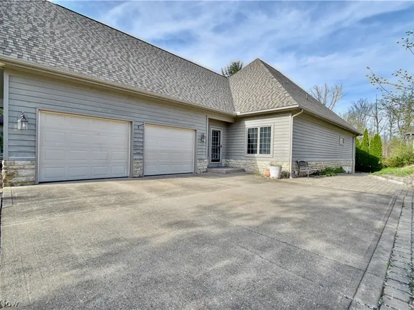 11109 Caddie Ln, Painesville, OH 44077