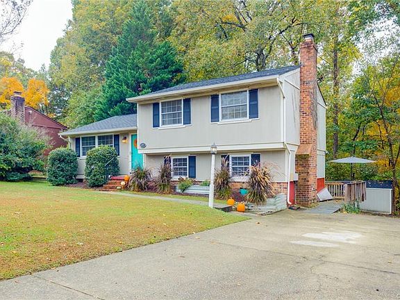 2nd image of 5002 Fairlake Ln