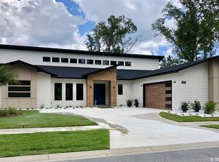 861 SW 120th Dr, Gainesville, FL 32607