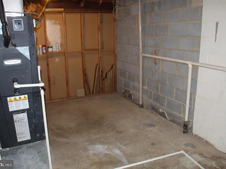 503 S Patrick St — Photo 31