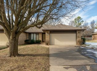 4643 S Ash Ave, Springfield, MO 65804