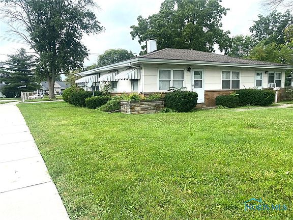 4th image of 4676 S Detroit Ave