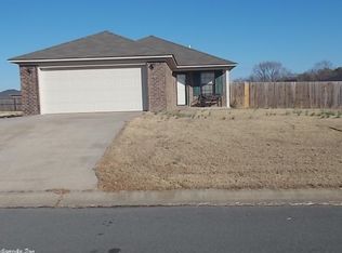 550 Jasper St, Conway, AR 72032