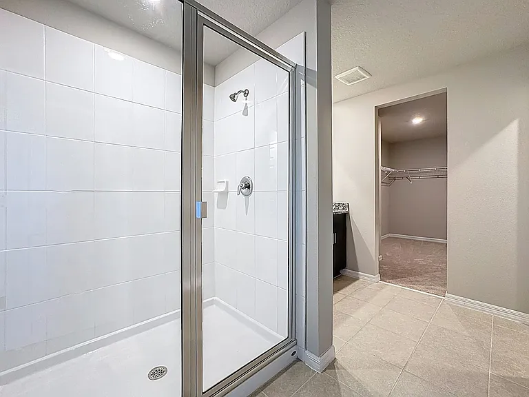 5251 Meredrew Ln — Photo 34