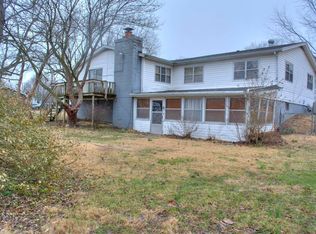 3336 W Farm Road 168, Springfield, MO 65807